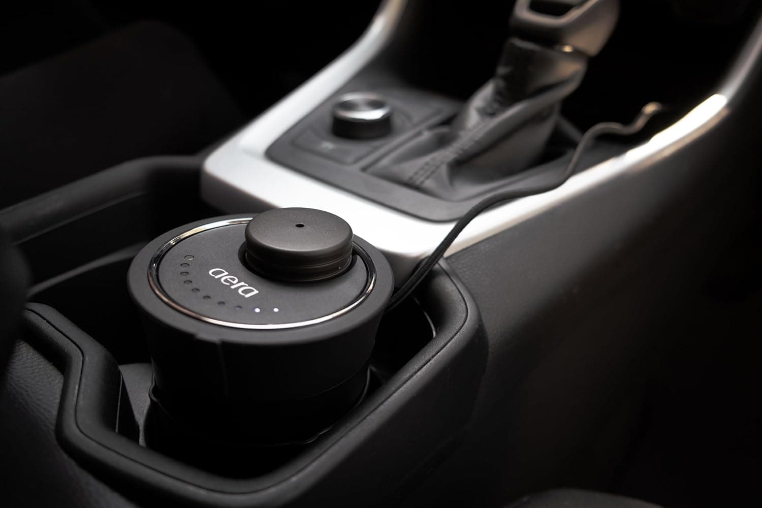 Aera Go Car Fragrance Diffuser view 1