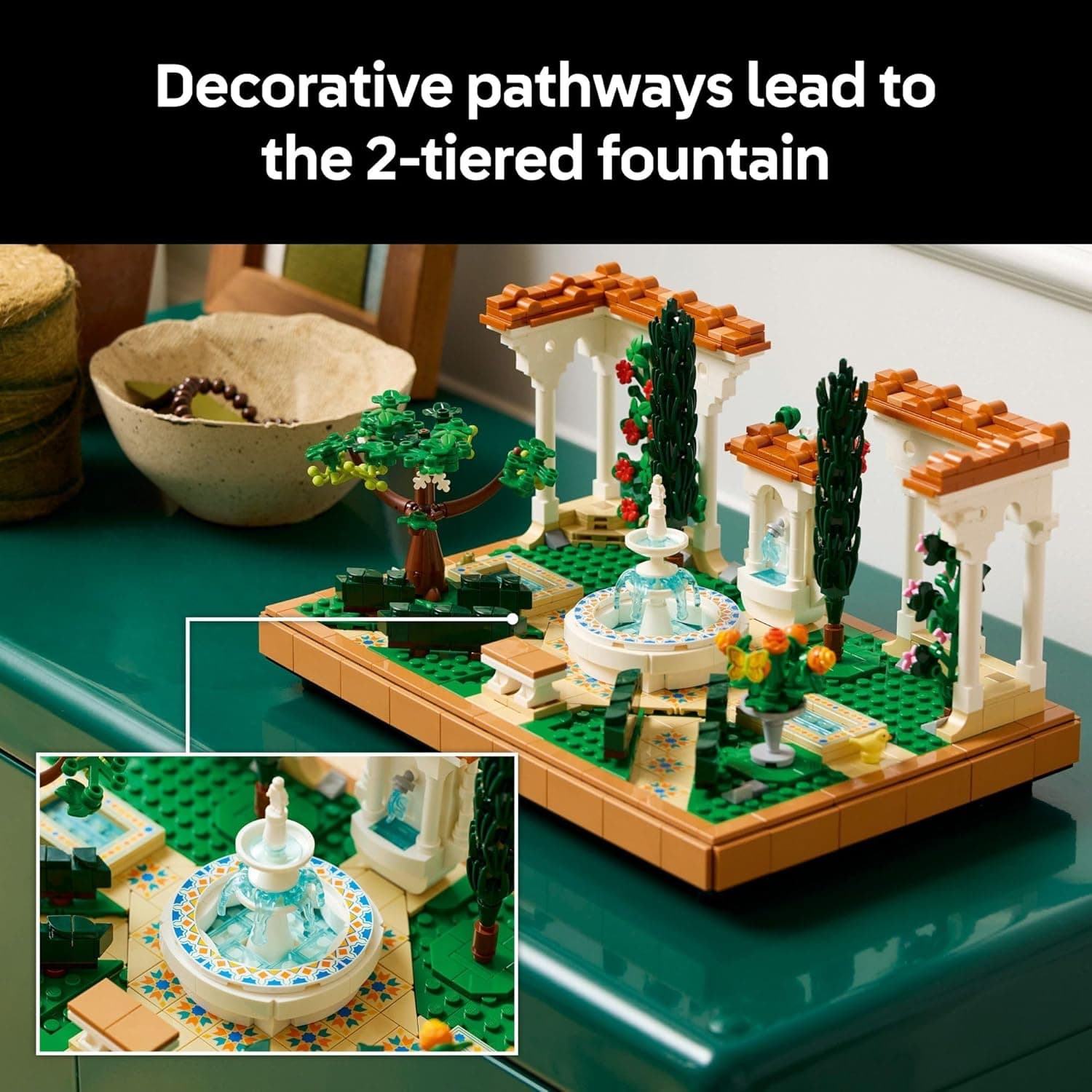 LEGO Icons Fountain Garden Building Set thumbnail 4
