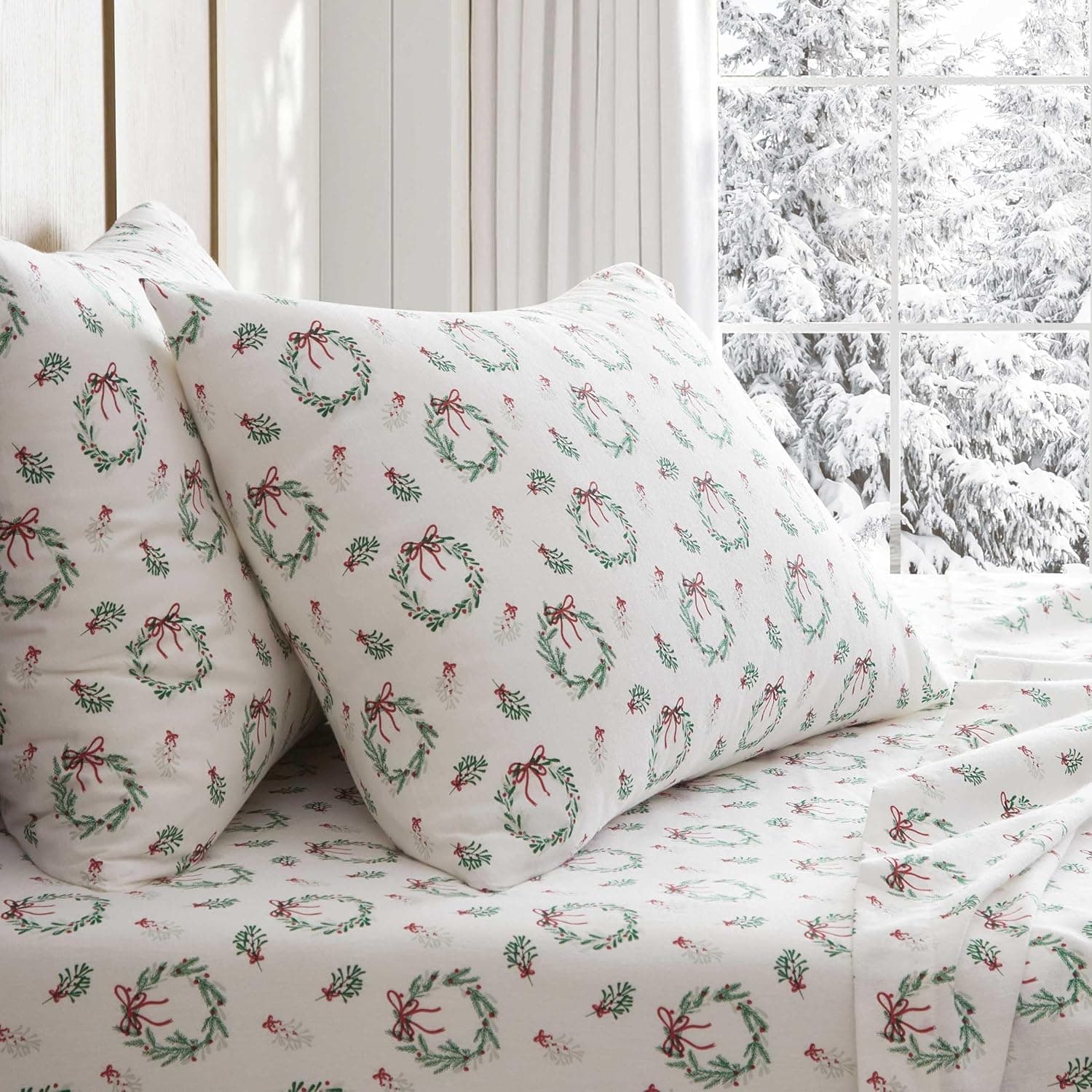 Martha Stewart - Flannel Sheets Full Size, Anti-Pilling &amp; Wrinkle Resistant Cotton, Touchably Soft for All-Season Comfort - Matching Pillowcases &amp; Fitted Sheet (Wreaths &amp; Mistletoe Green) : Home &amp; Kitchen thumbnail 4