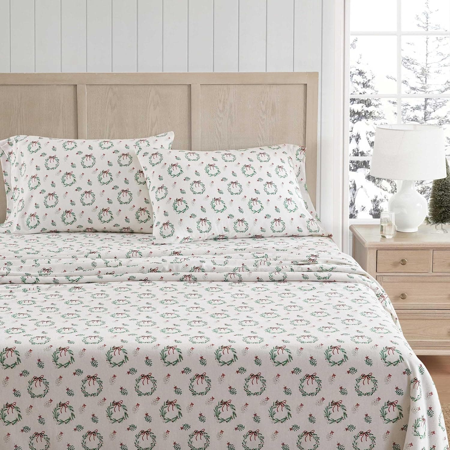 Martha Stewart - Flannel Sheets Full Size, Anti-Pilling &amp; Wrinkle Resistant Cotton, Touchably Soft for All-Season Comfort - Matching Pillowcases &amp; Fitted Sheet (Wreaths &amp; Mistletoe Green) : Home &amp; Kitchen — Spring Gift Ideas gift idea